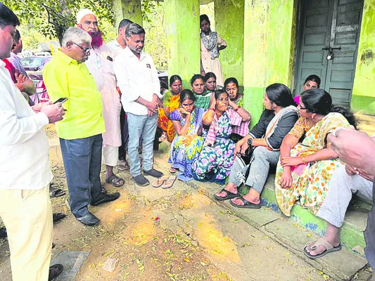 నిందితులను కఠినంగా శిక్షించాలి 