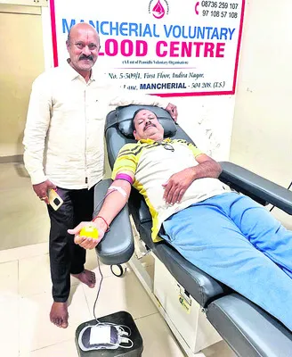 70వ సారి యువకుడి రక్తదానం