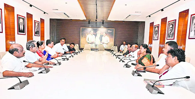 మేనిఫెస్టో కసరత్తుల్లో డీఎంకే