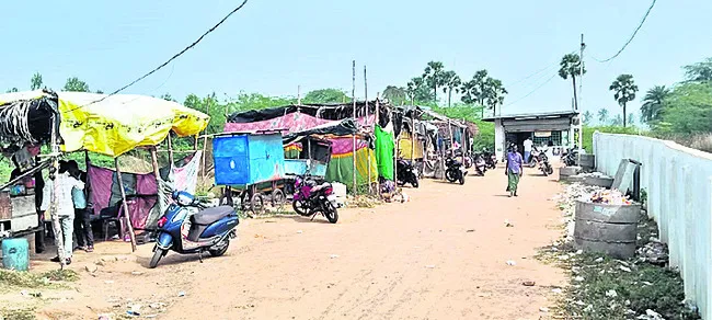 ఇదేం పద్ధతి..? 