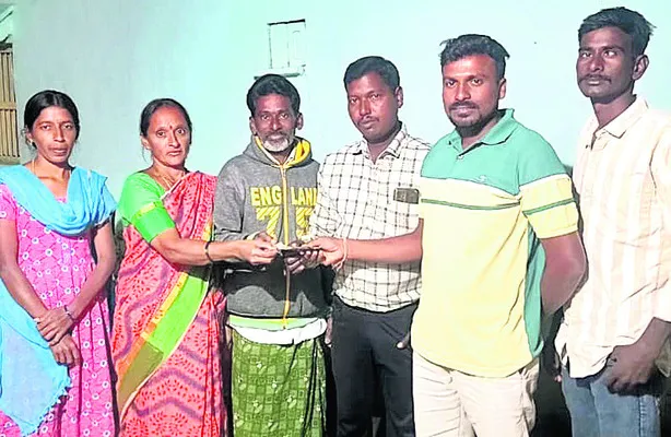 రూ.35వేలతో వార్డు ప్రజలకు సౌకర్యాలు