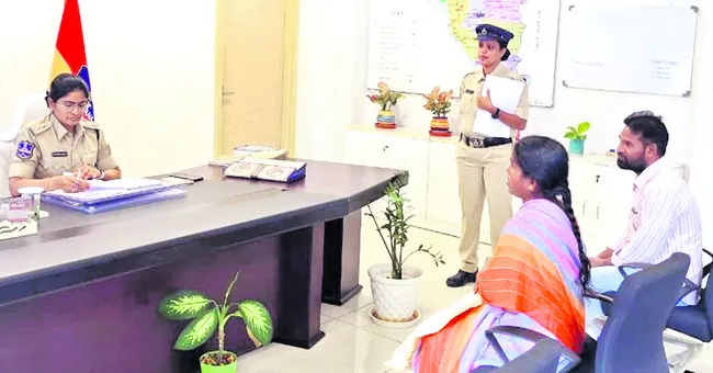 ఫిర్యాదుల పరిష్కారానికి సత్వర చర్యలు 