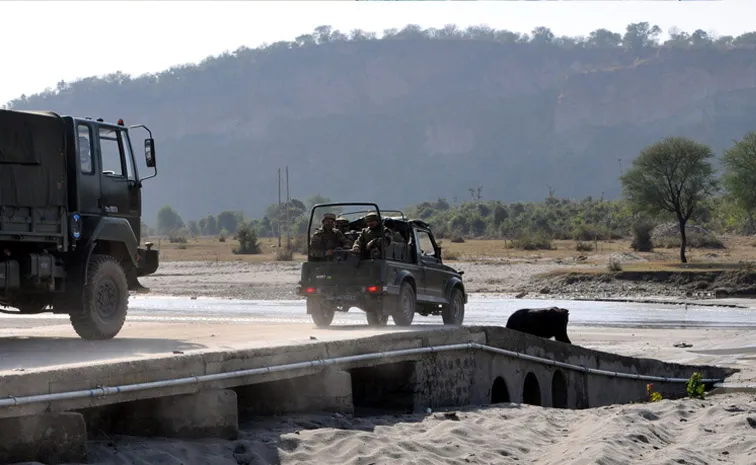 India Pushes Strategic Road To Near China Border