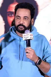 Actor Sivaji Advice Telugu Heroines About Dress Sense7