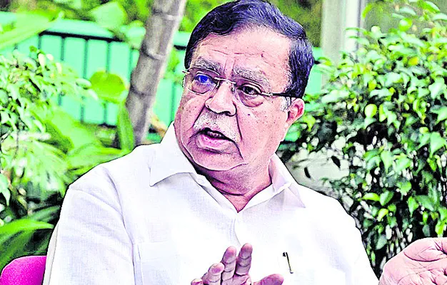 సిద్దుకు మద్దతుగా, డీకేకి ముళ్లుగా..