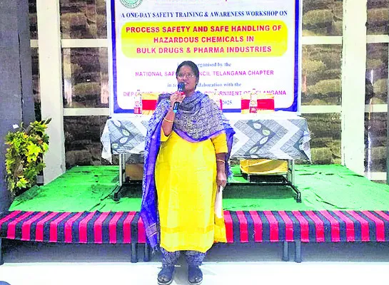 సరైన భద్రతా చర్యలతోనే ప్రమాదాల నివారణ