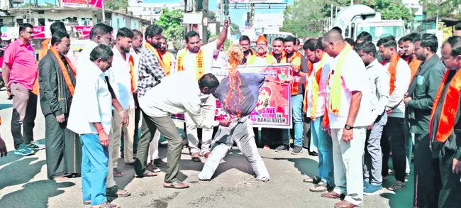 హిందువులపై దాడులు గర్హనీయం