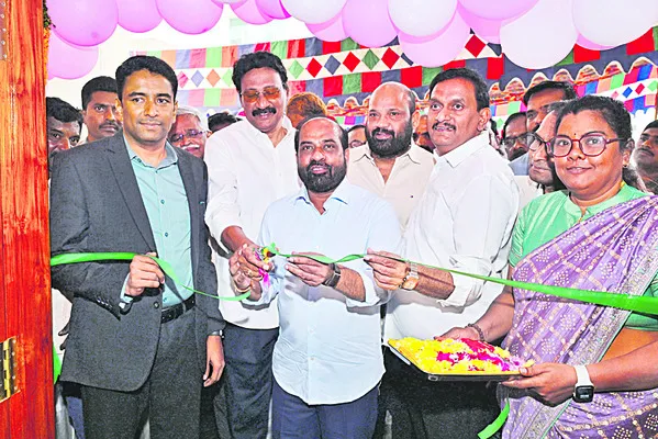 ఎస్‌ఎంసీలో బాలికల వసతి గృహం ప్రారంభం