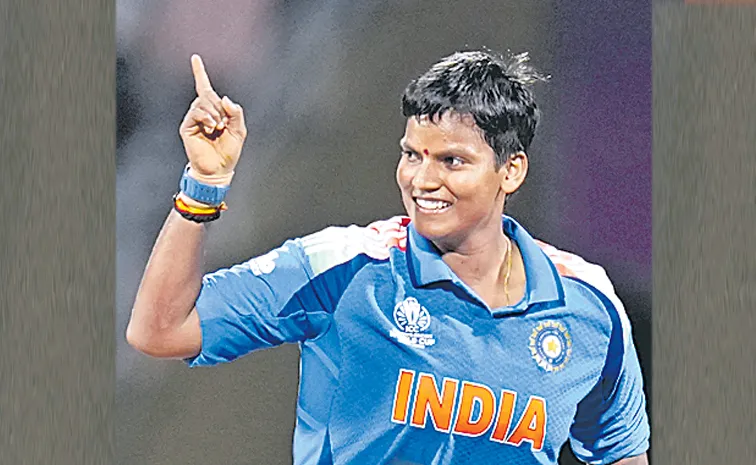 Deepti Sharma tops ICC Womens T20 Bowling Rankings for the first time
