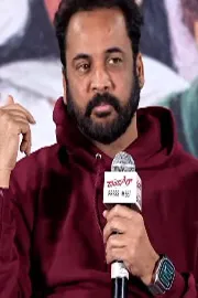 Tollywood actor Sivaji comments about anchor Anasuya6