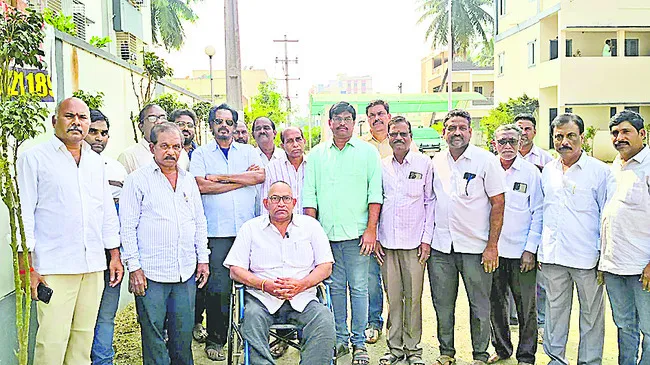 గోదావరి జిల్లాల్లోకి ఆయిల్‌ అక్రమ రవాణా 