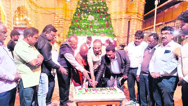 భారతి సిమెంట్‌ ఆధ్వర్యంలో వేడుకలు
