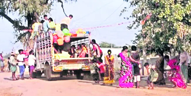 సాతనూరు..వలసవెళ్తోంది! 