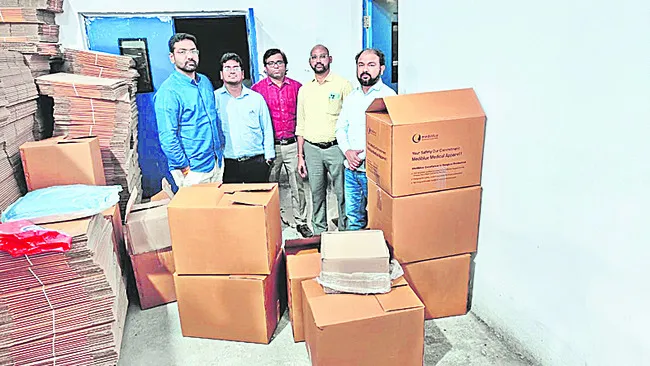 పరిశ్రమలో డ్రగ్‌ అధికారుల దాడులు