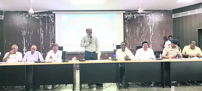 కేసులు సత్వరం పరిష్కరించాలి