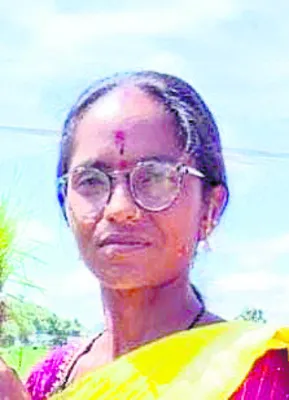 వేఽధింపులు తాళలేక వివాహిత ఆత్మహత్య? 