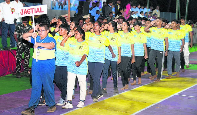 కూత షురూ..
