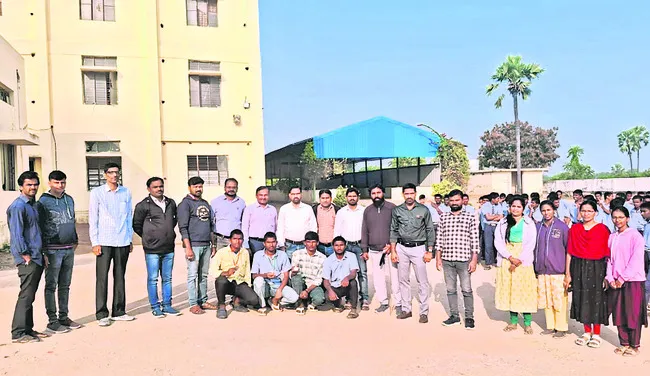 గురుకుల విద్యార్థుల ప్రతిభ