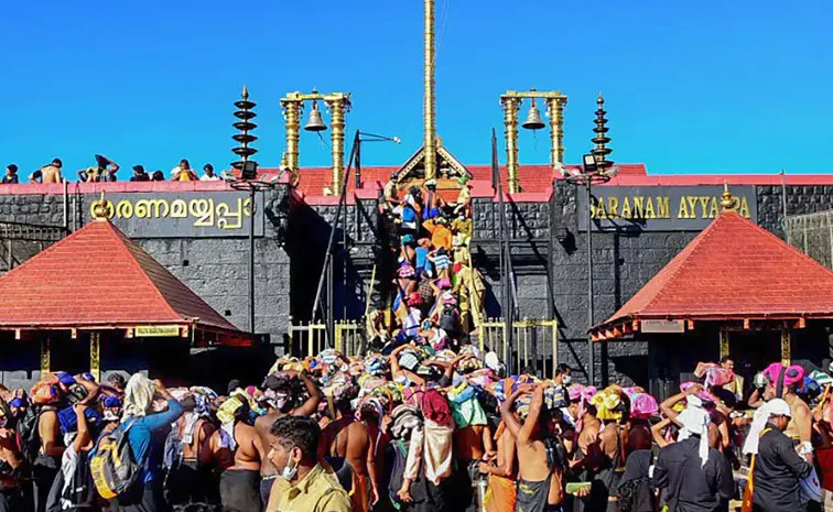Devotees flocked to Sabarimala3