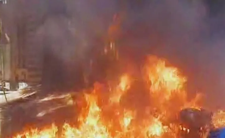 కాచిగూడలో అగ్ని ప్రమాదం.. చిన్నారి మృతి