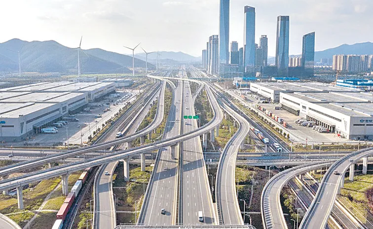 హైదరాబాద్‌–ఇండోర్‌ రయ్‌రయ్‌