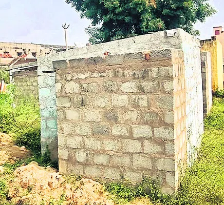 వేదాంతపురంలో  బండిబాట కబ్జా 
