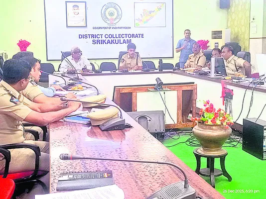 బ్లాక్‌స్పాట్స్‌ వద్ద నిఘా పెంచాలి 