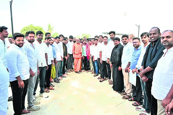 ప్రజావ్యతిరేక విధానాలను ఎండగట్టండి 
