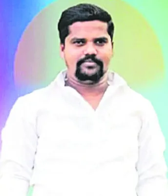 వార్డు మెంబర్‌ ఆత్మహత్య 