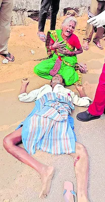 దేవుడా.. నా తోడును తీసుకెళ్లిపోయావా... 