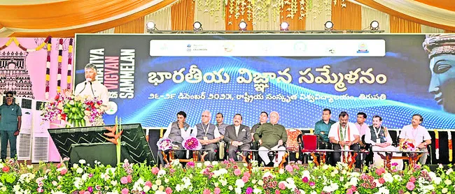 ప్రపంచ దేశాలకు దిక్సూచి భారత్‌ 