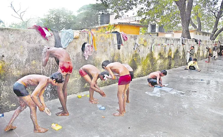 Lack of Basic Amenities Hurt Students of Social Welfare Hostel in Telangana