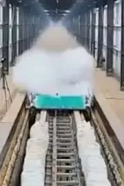 Chinese Train Breaks World Record Hits 700 Kmph In 2 Seconds