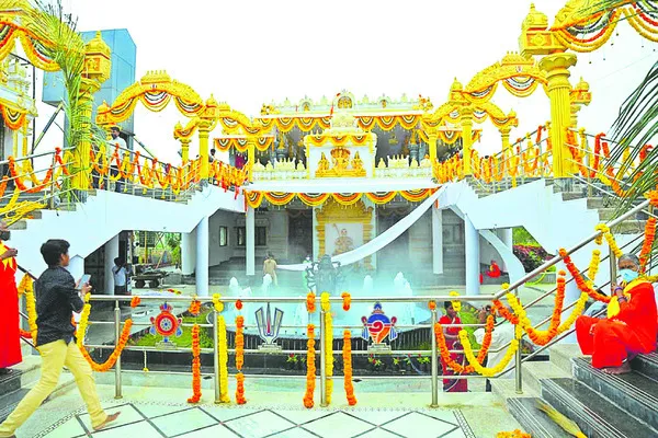 తెలంగాణ తిరుమల.. బాలాజీ ఆలయం