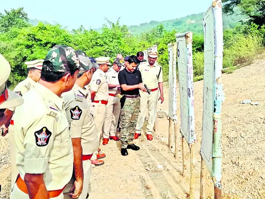 ఆయుధాల పనితీరుపై పరిజ్ఞానం పెంచుకోవాలి