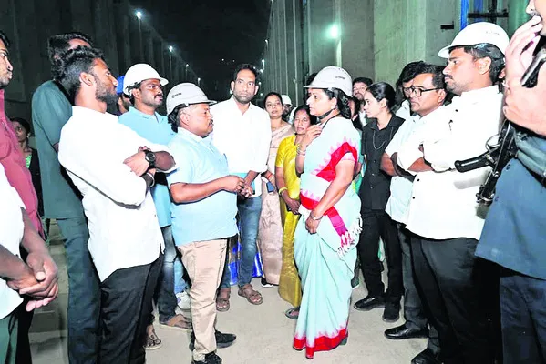 ముఖ్యమంత్రివి డైవర్షన్‌, కరెప్షన్‌ పాలిటిక్స్‌ 