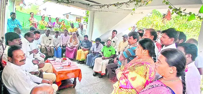 పంచాయతీ ఎన్నికల ఫలితాలపై కోర్టులో సవాల్‌ చేస్తాం..