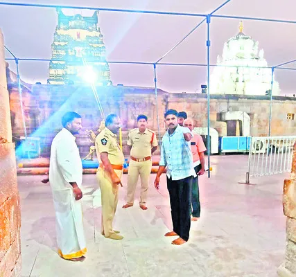 ఒంటిమిట్టలో వైకుంఠ ఏకాదశికి పటిష్ట బందోబస్తు 