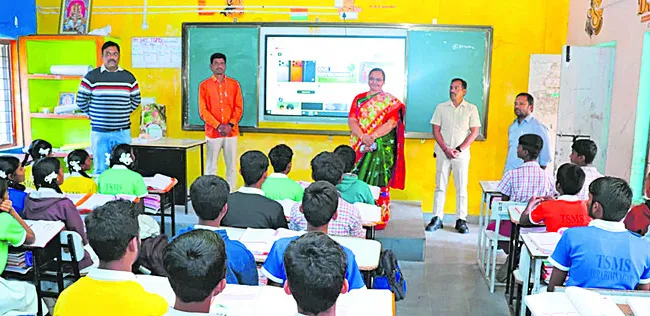 హాజరు శాతం పెంచాలి