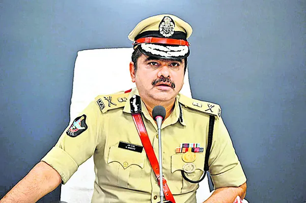 నగర పోలీస్‌ కమిషనర్‌కు డీజీగా పదోన్నతి 