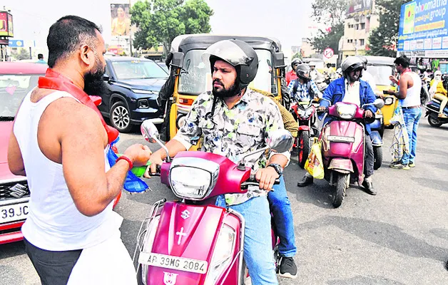 నిరుద్యోగ భృతి చెల్లించాలి 