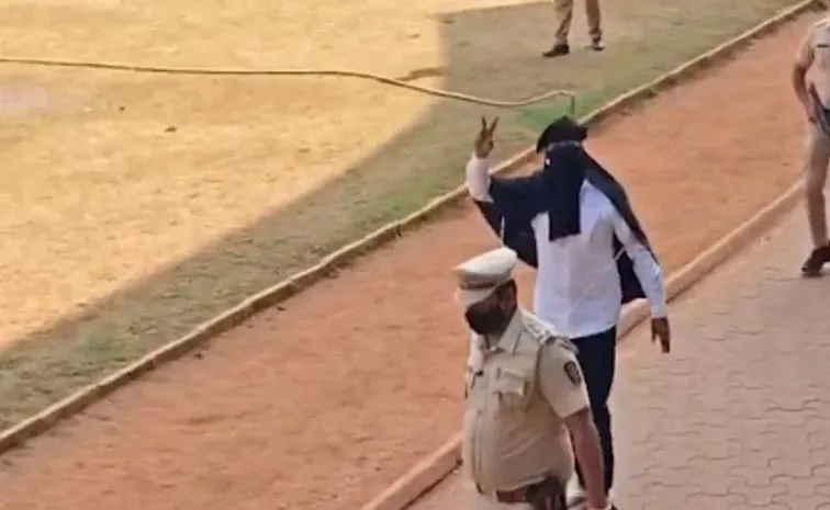 గ్యాంగ్‌స్టర్‌ నామినేషన్‌.. వీడియో వైరల్‌