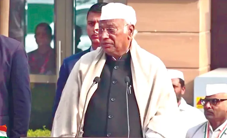 AICC Mallikarjun Kharge Serious On BJP And Modi