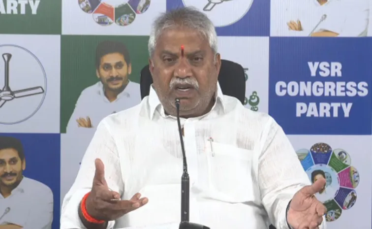 కూటమి పాలనలో నిలువెత్తు నిర్లక్ష్యంలో ఆలయాలు: మల్లాది విష్టు