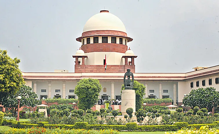 Supreme Court quashes rape case after convict marries complainant2