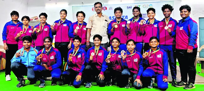 ఆట అదరగొట్టారు 