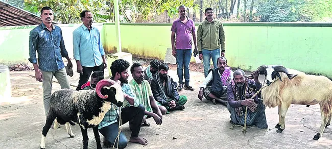 పందెంరాయుళ్ల అరెస్ట్‌ 