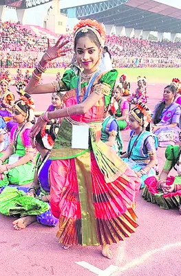 చిర్రకుంటకు చెందిన శ్రీశ్రేష్ట