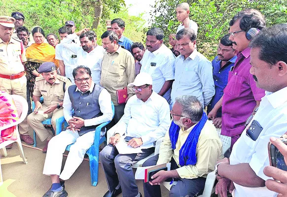 బాధిత కుటుంబానికి అండగా ఉంటాం 