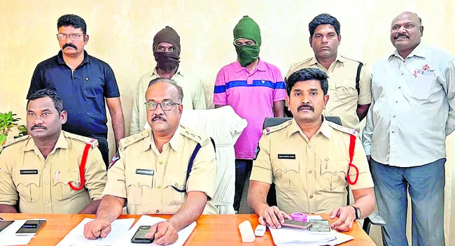 గంజాయి పట్టివేత  
